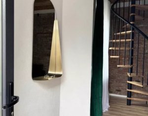 Apartament 2 camere pe strada Paris, zona 1 Mai