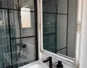 Apartament 2 camere pe strada Paris, zona 1 Mai