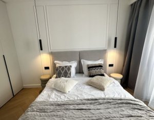 Appartement 2 chambres à vendre dans Cluj-napoca, zone Intre Lacuri