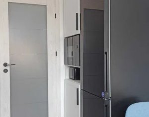 Appartement 3 chambres à louer dans Cluj-napoca, zone Centru