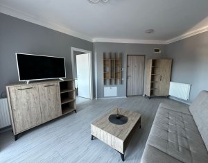 Appartement 3 chambres à louer dans Cluj-napoca, zone Marasti