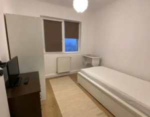 Appartement 4 chambres à vendre dans Cluj-napoca, zone Manastur