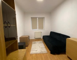 Appartement 4 chambres à vendre dans Cluj-napoca, zone Manastur