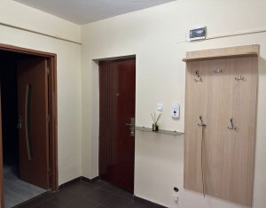 Appartement 3 chambres à louer dans Cluj-napoca, zone Marasti