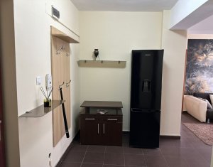 Appartement 3 chambres à louer dans Cluj-napoca, zone Marasti