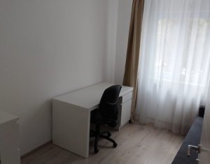 Apartament 3 camere, decomandat, P-ta Flora