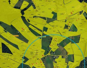 Teren intravilan in Marisel, 11500 mp, plan, expunere sudica