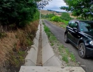 Vanzare teren intravilan cu casa veche in Camarasu, Cluj
