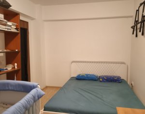 De vanzare apartament cu 2 camere Edgar Quinet