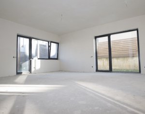 House 4 rooms for sale in Dezmir