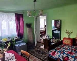 Casa cu teren mare in Salicea