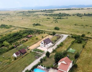 Casa individuala P+E+M pe teren 900mp, view si liniste in Salicea