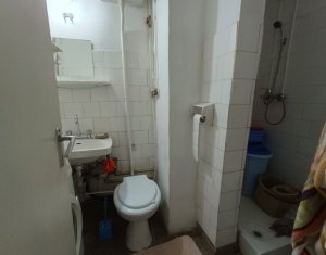 Lakás 4 szobák eladó on Cluj-napoca, Zóna Manastur