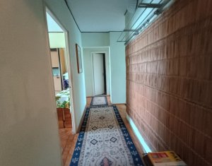 Lakás 4 szobák eladó on Cluj-napoca, Zóna Manastur