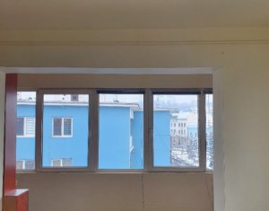 Oferta noua! Apartament cu 2 camere, situat ultracentral, Piata Mihai Viteazul !