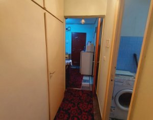 Apartament 4 camere, 83 mp, balcon, etaj 2 din 4, Manastur