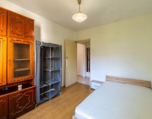 Vanzare apartament cu 3 camere str Fantanele
