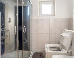 Vanzare apartament cu 3 camere str Fantanele