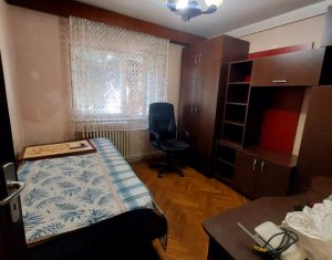 Apartament 4 camere, etaj 1, Manastur, Tasnad