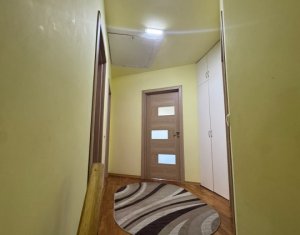 Casă spațioasă cu 4 dormitoare, 2 garaje | Cartier Buna Ziua, zona Hotel Athos