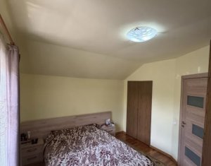 Casă spațioasă cu 4 dormitoare, 2 garaje | Cartier Buna Ziua, zona Hotel Athos