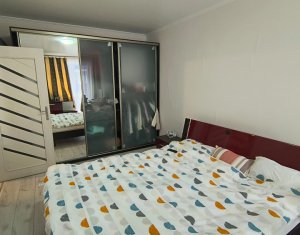 Apartment 2 rooms for sale in Floresti