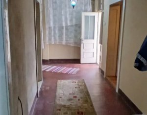 Casa in Manastireni-Cluj, teren generos, apa de la retea si fantana proprie