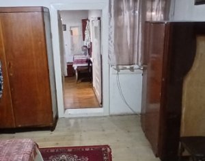 Casa in Manastireni-Cluj, teren generos, apa de la retea si fantana proprie