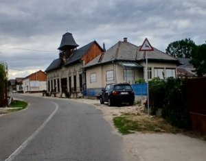 Casa in Manastireni-Cluj, teren generos, apa de la retea si fantana proprie
