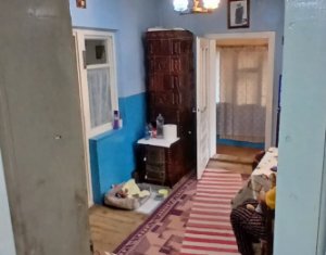 Casa in Manastireni-Cluj, teren generos, apa de la retea si fantana proprie