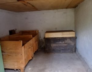 Casa in Manastireni-Cluj, teren generos, apa de la retea si fantana proprie