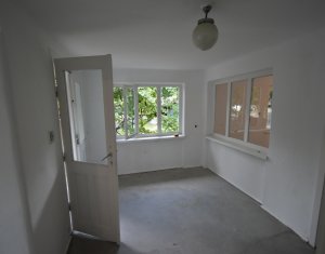 Casa cu utilitati, acces de pe asfalt in Dabaca-Cluj langa cetate