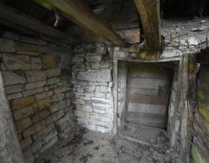 Casa cu utilitati, acces de pe asfalt in Dabaca-Cluj langa cetate