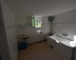 Casa cu utilitati, acces de pe asfalt in Dabaca-Cluj langa cetate