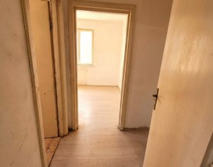 Apartament cu 2 camere, etaj 3/4, 50 mp, Gheorgheni, zona Iulius Mall