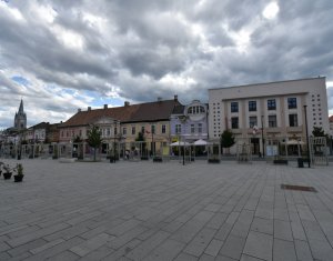 Apartment 3 rooms for sale in Turda, zone Centru
