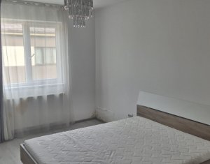 Apartment 3 rooms for rent in Floresti