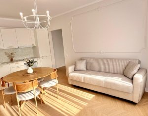 Apartment 3 rooms for rent in Floresti