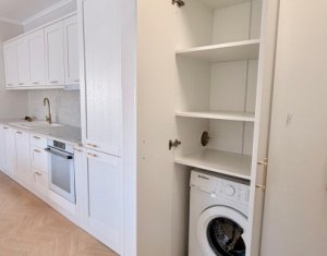 Apartment 3 rooms for rent in Floresti
