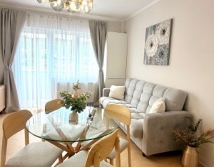 Apartment 3 rooms for sale in Floresti