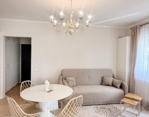Apartment 3 rooms for sale in Floresti
