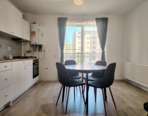 Apartment 3 rooms for rent in Chinteni