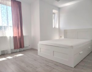 Apartment 3 rooms for rent in Chinteni