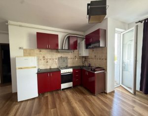 Apartment 3 rooms for rent in Floresti