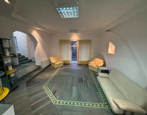, 180m2 in Cluj-napoca, zone Andrei Muresanu