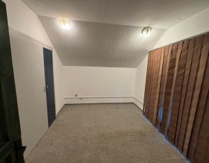 House 4 rooms for rent in Cluj-napoca, zone Andrei Muresanu