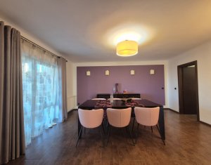 , 210m2 in Cluj-napoca, zone Dambul Rotund