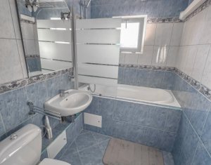Apartment 2 rooms for sale in Cluj-napoca, zone Intre Lacuri