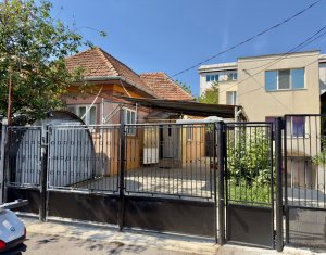 House 6 rooms for sale in Cluj-napoca, zone Intre Lacuri