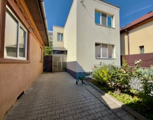 House 6 rooms for sale in Cluj-napoca, zone Intre Lacuri
